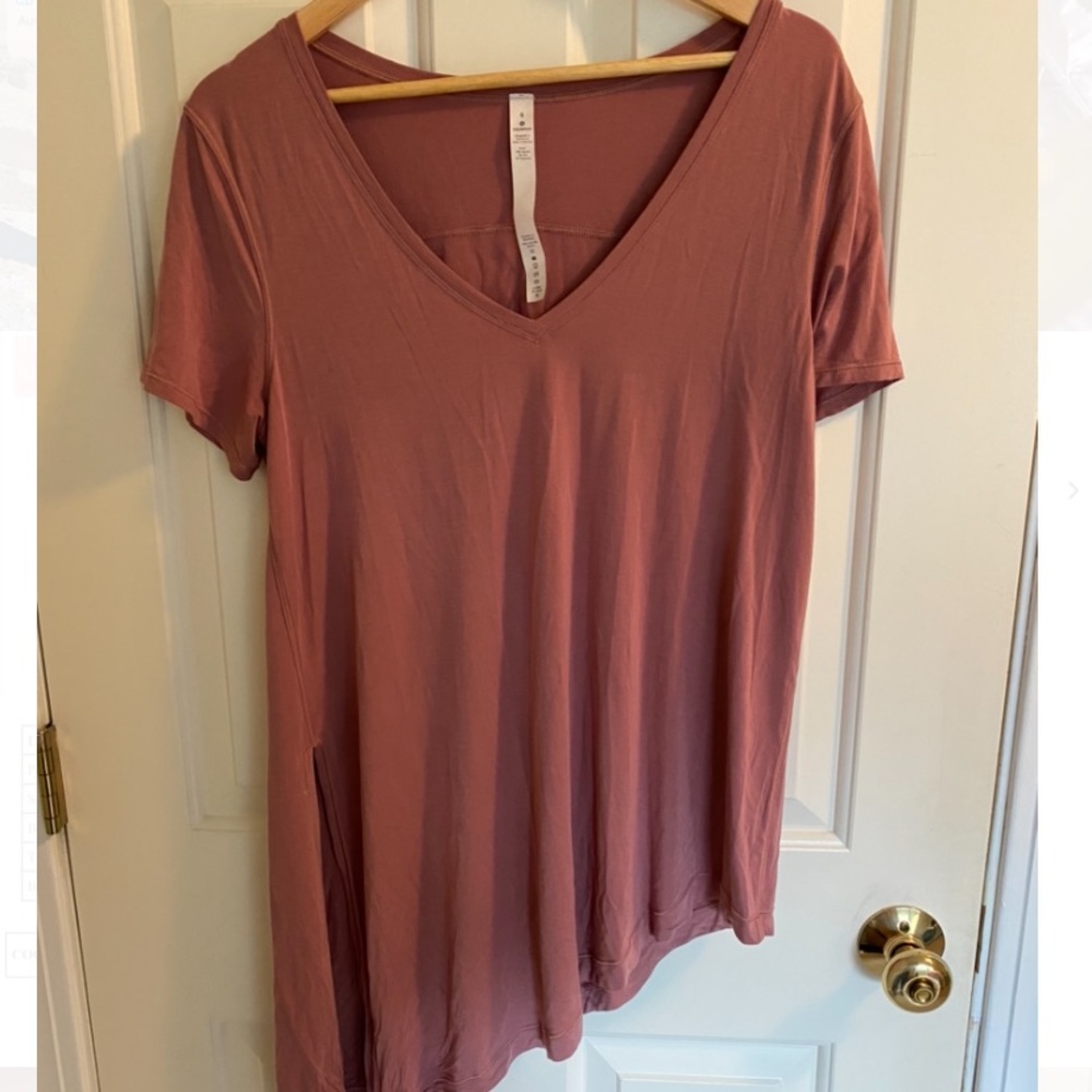 Lululemon top